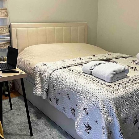Charming Private Guest House انفيلد المظهر الخارجي الصورة