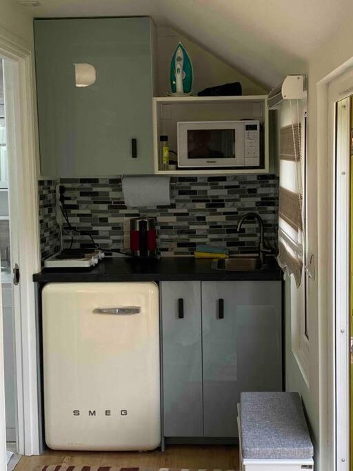 Charming Private Guest House انفيلد المظهر الخارجي الصورة